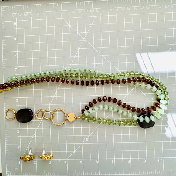 Vintage NAPIER Earrings & Beautiful Necklace - Picture 8 of 15